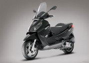 Piaggio X7 250